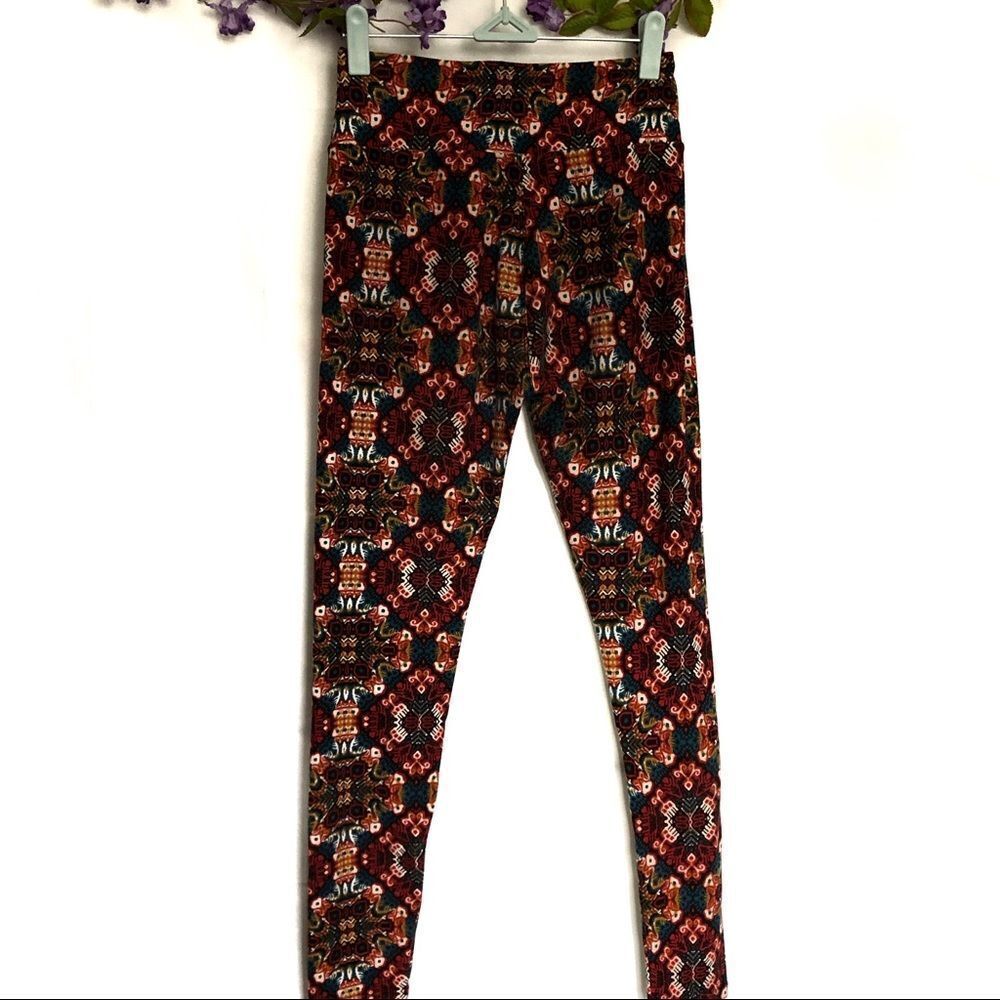 Lularoe leggings Aztec type design